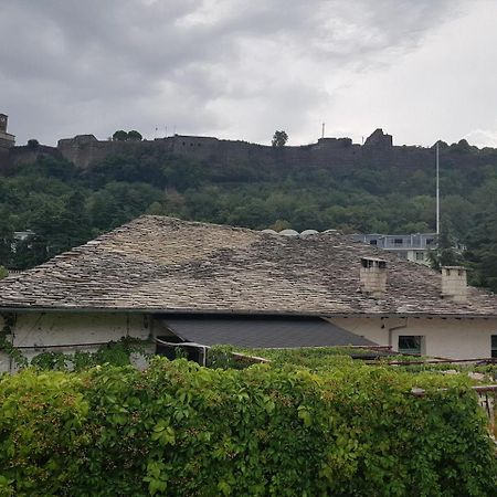 Eva Guesthouse Gjirokaster Ngoại thất bức ảnh